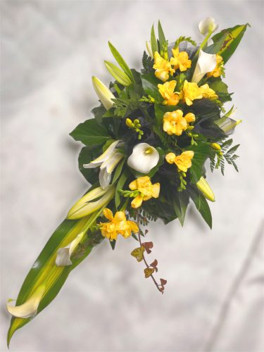 Sárga színvilágú koporsódísz